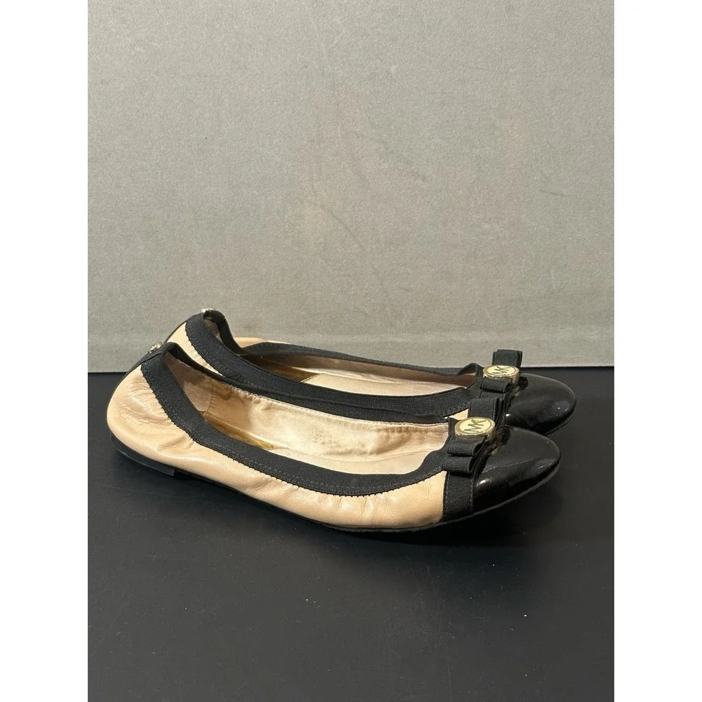 Michel Kors Flats Size‎ 7 1/2